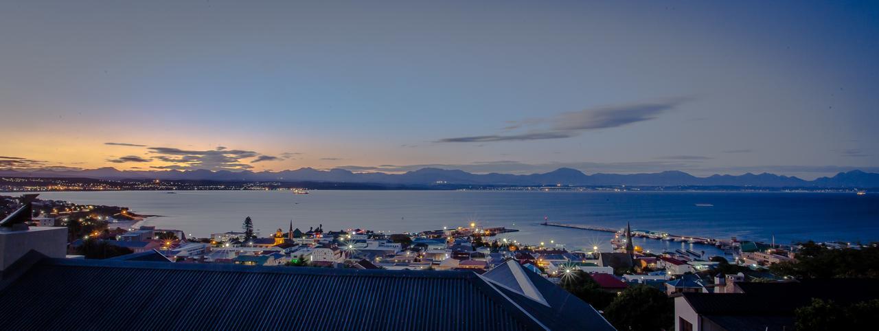 94 On Rodger Hotel Mossel Bay Eksteriør billede