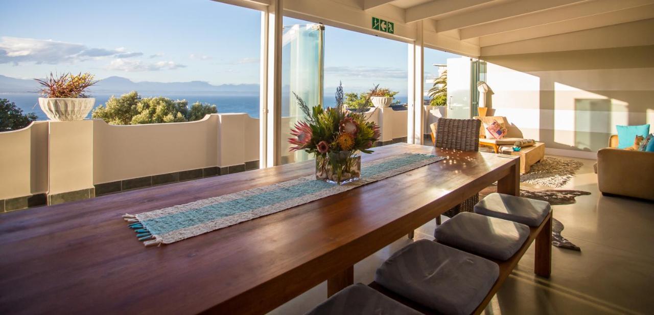 94 On Rodger Hotel Mossel Bay Eksteriør billede